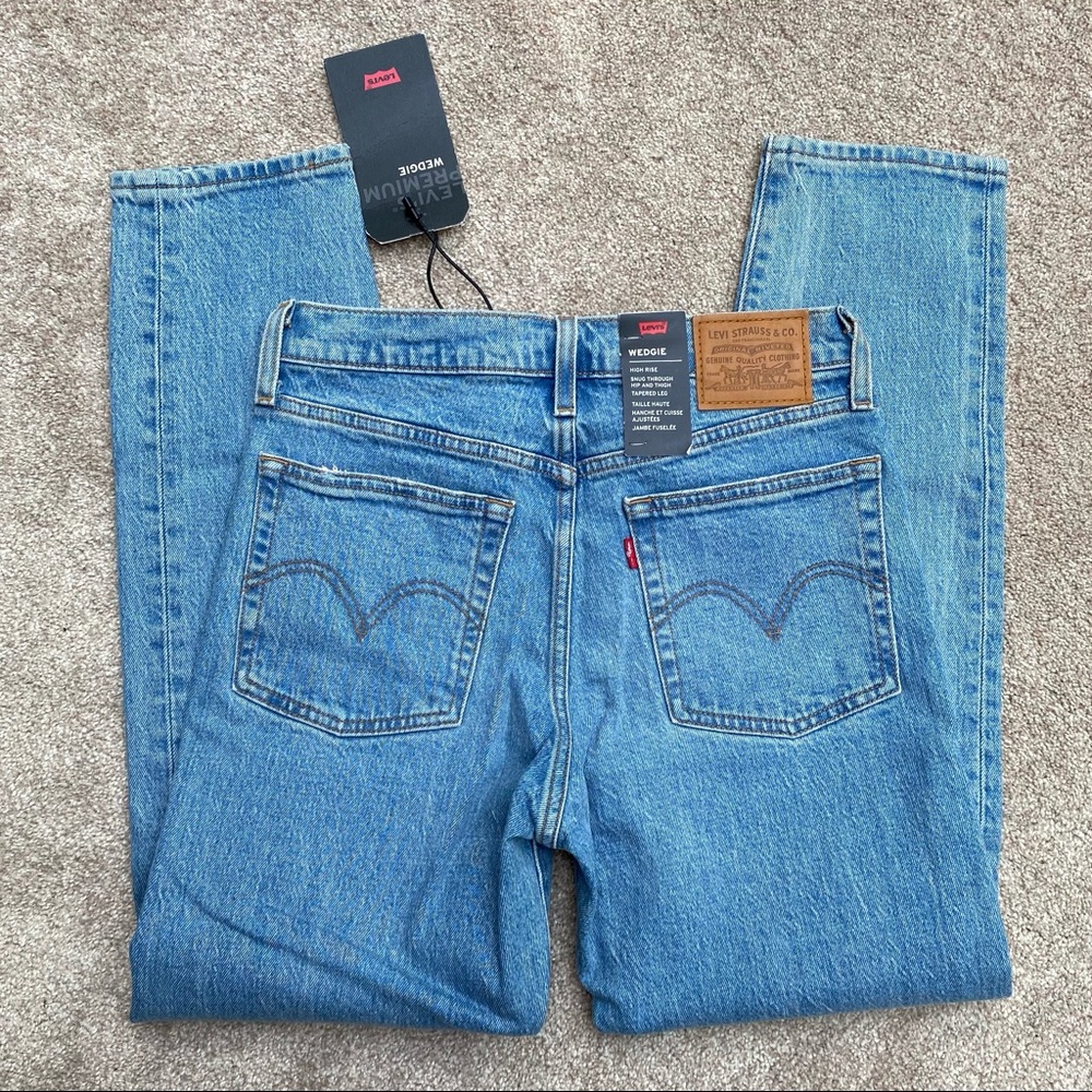 Levi's Wedgie Jeans